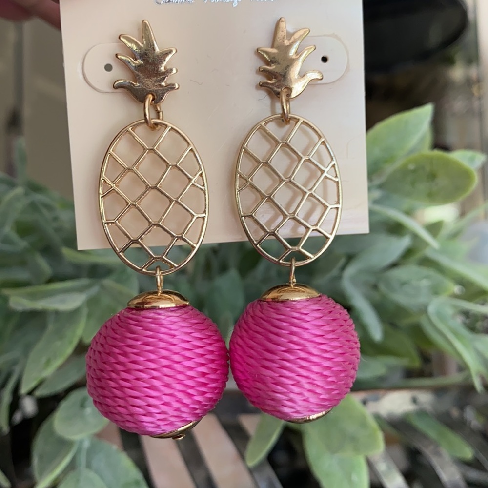 PREP OBSESSED Pink Pineapple Dangle Earrings